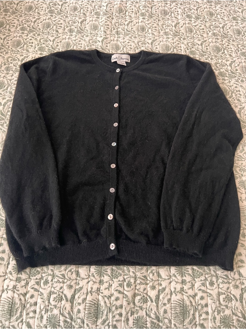 Croft & Barrow Women's Large Black 100% Cashmere Button-Front Cardigan Sweater